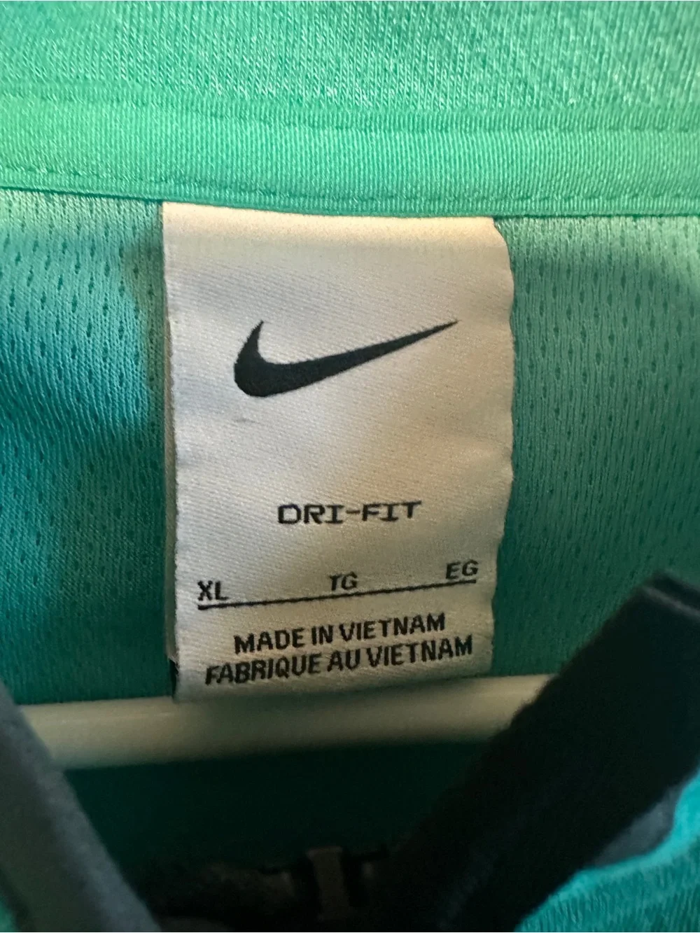 Nike Golf DRI-FIT Victory 1/2 Zip Pullover